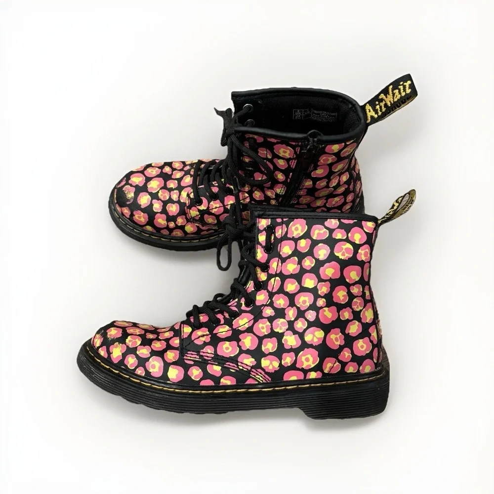 Dr Doc Martens 1460J Pink Loud Leopard Leather Lace Up Boots Size 3 - Some Wear